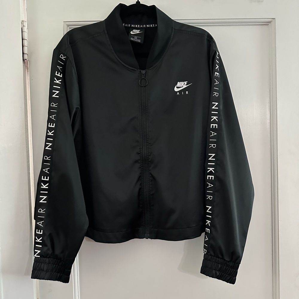 Nike Air Cropped Satin Track Jacket Women’s size 1x / Black